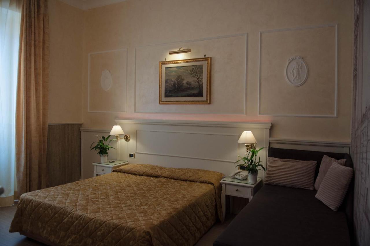 Hotel Palladium Palace Roma Esterno foto