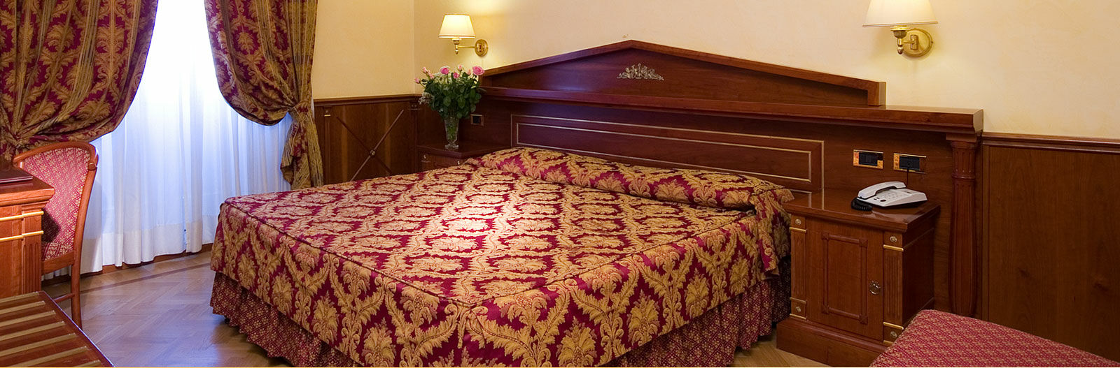 Hotel Palladium Palace Roma Esterno foto