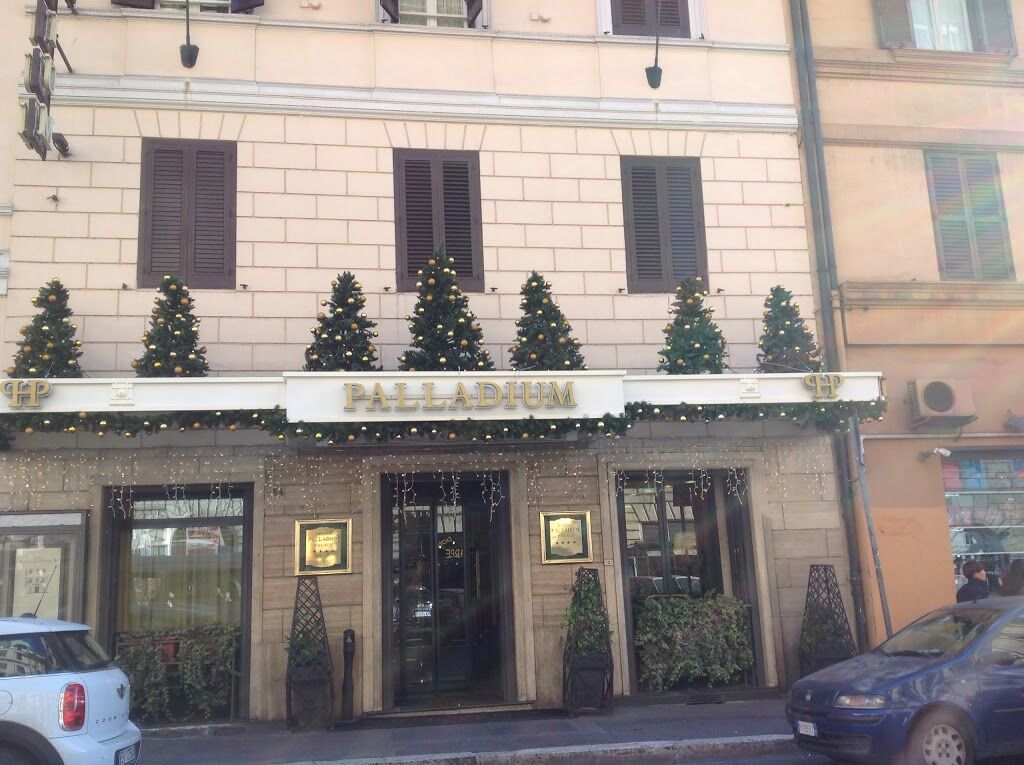 Hotel Palladium Palace Roma Esterno foto